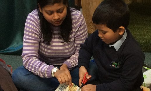 Mum and son multi-lingual Early Words Together