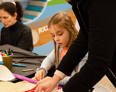 2. Parents joined in with crafts and made their own wands.jpg