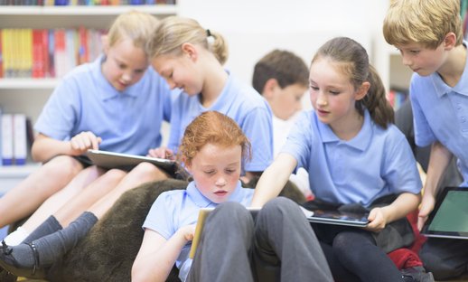 Using technology in the classroom primary pupils girls