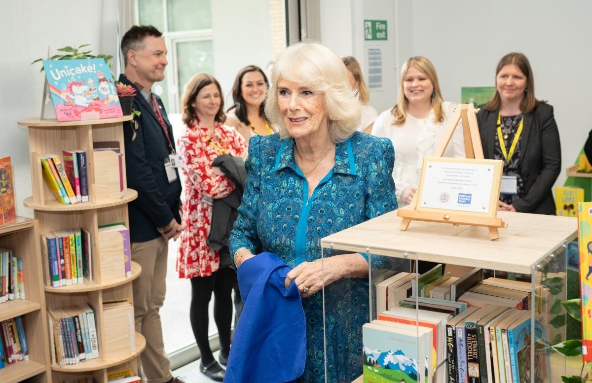 Her Majesty Queen Camilla reveals plague in 1000 library celebration