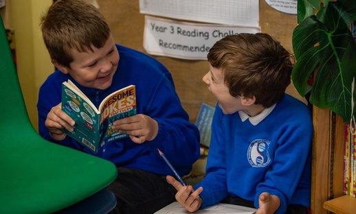RS68_20210707-Bedenham-booknic-42 (3)