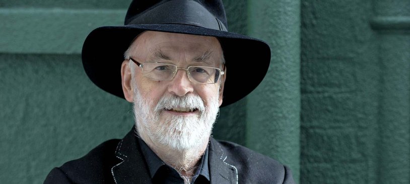 Terry-Pratchett-2011.jpg