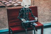 AI_literacy_andrea-de-santis_unsplash