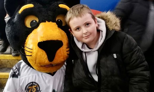 Child with nottingham panther
